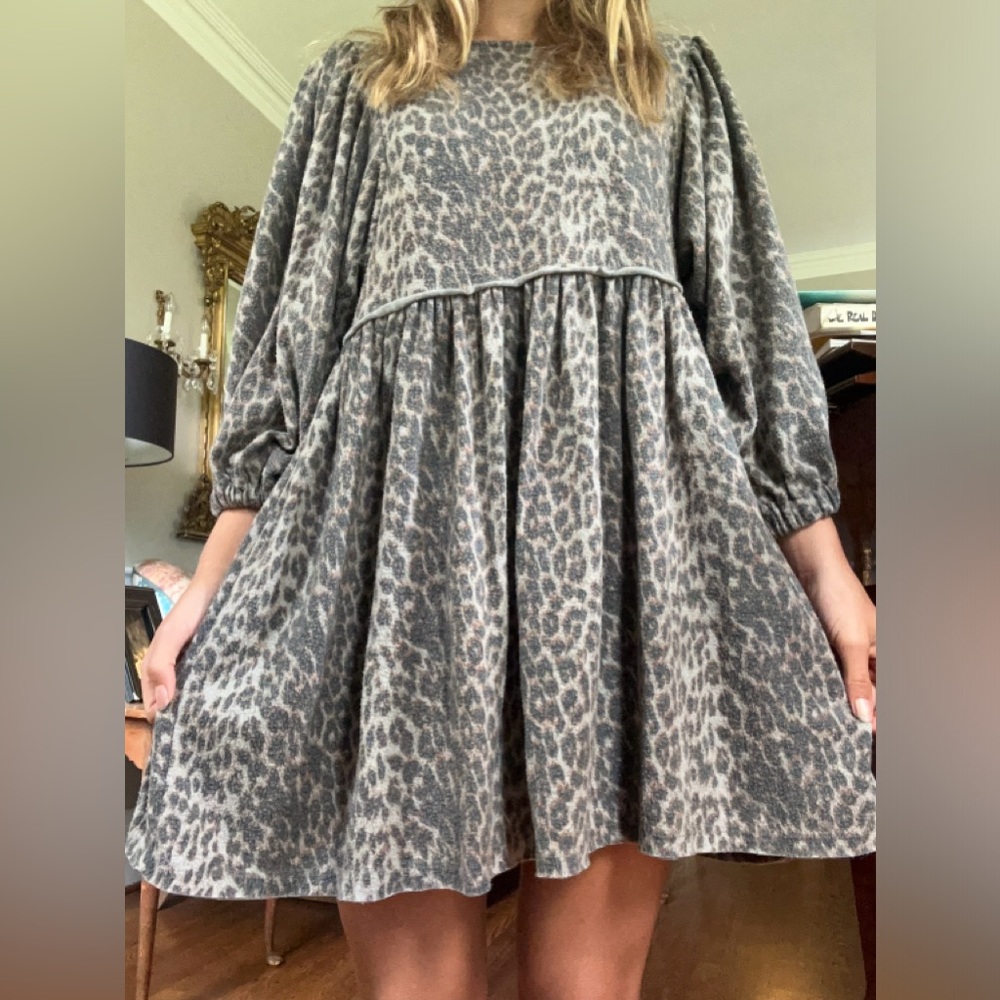 Leopard print by together long sleeve dress!❤️❤️❤️